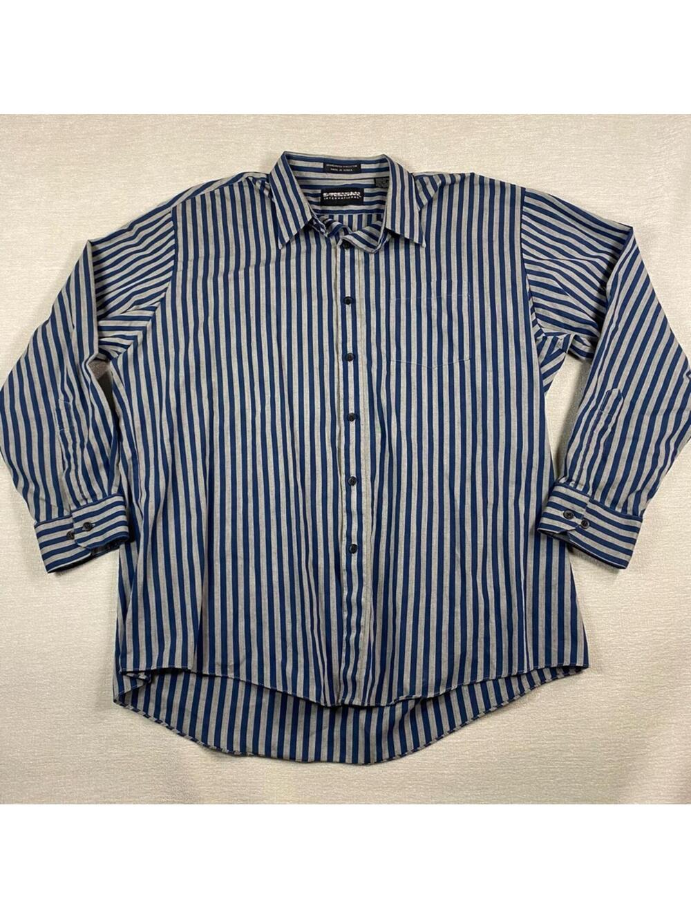 VTG Expressions Blue and White Striped Casual Button Up Shirt